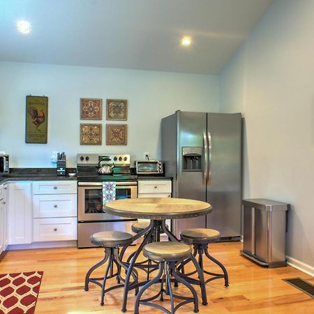 Dogwood Blossom Cottage Ешвілл Екстер'єр фото