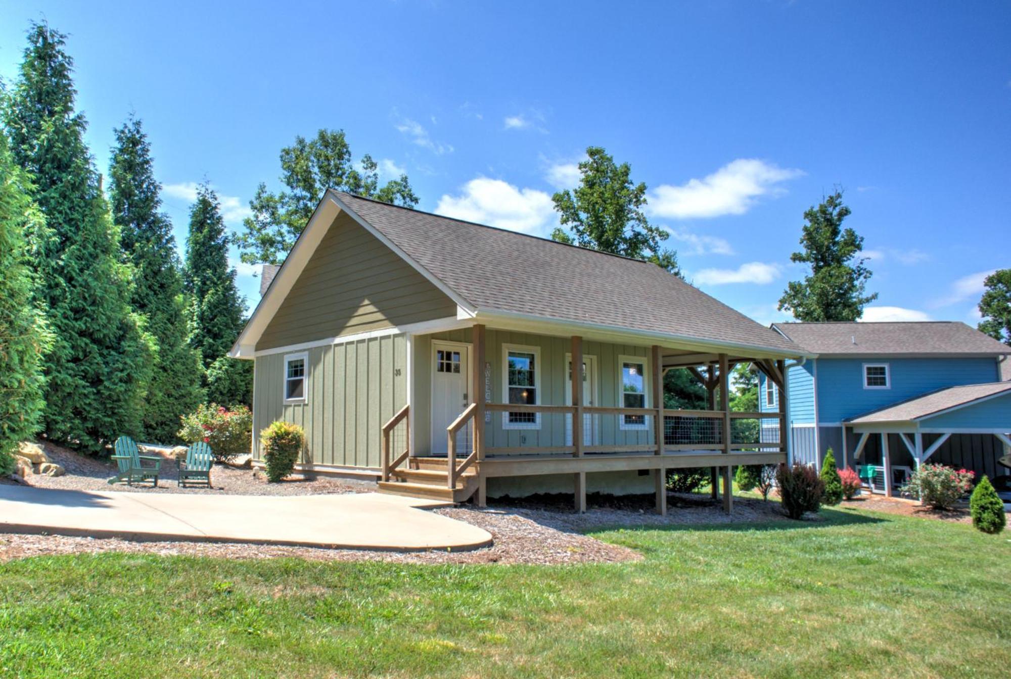 Dogwood Blossom Cottage Ешвілл Екстер'єр фото